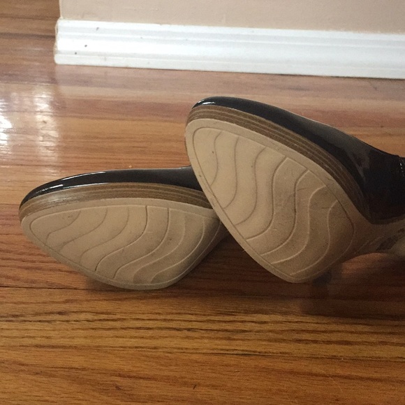 Black patent small platform hi heels - Picture 5 of 7